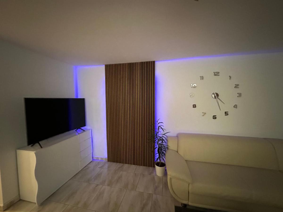 Souterrain Fewo, Europapark, Netflix, 2Xtv Appartement Mietersheim Buitenkant foto