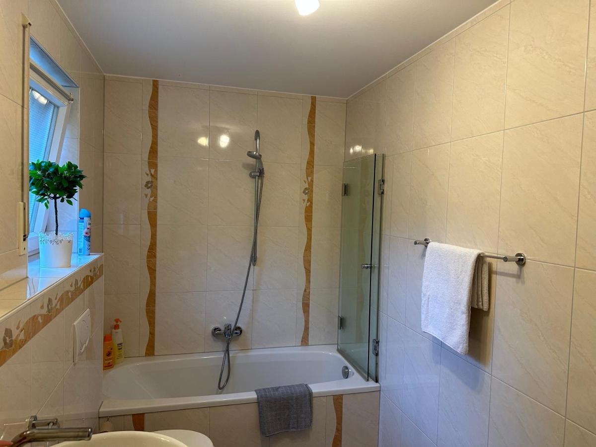 Souterrain Fewo, Europapark, Netflix, 2Xtv Appartement Mietersheim Buitenkant foto
